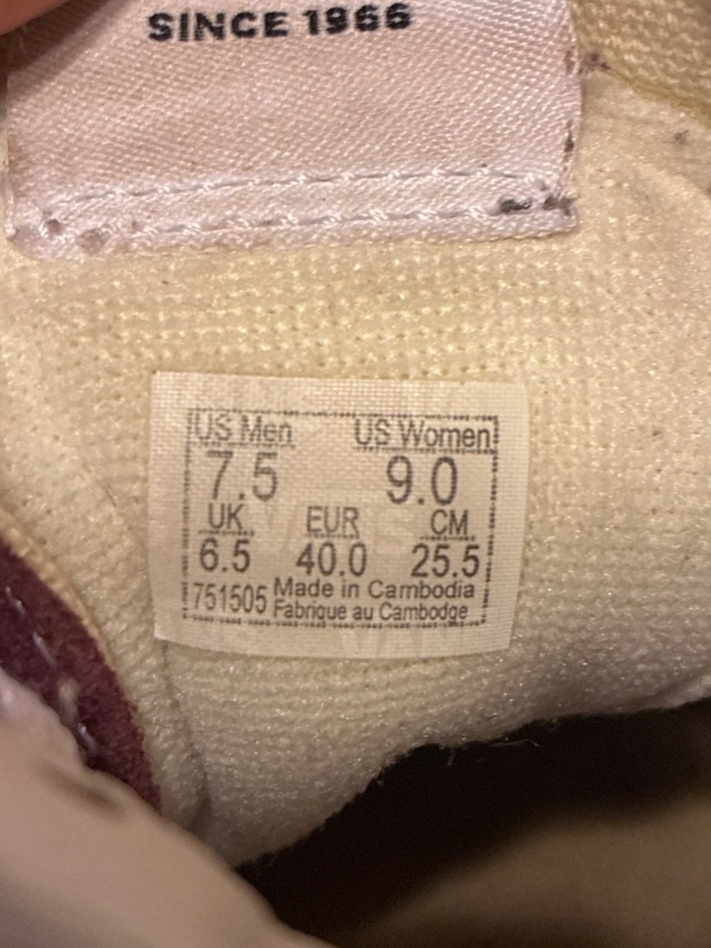 Vans - Picture 2 of 2